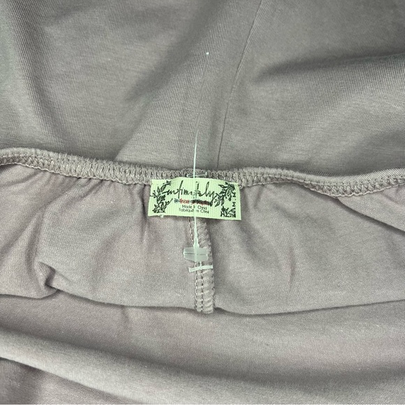 NEW FREE PEOPLE Weekend Friend Shortie Women's Romper In Lilac Size M - Picture 9 of 12